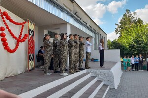В Одессе и области открыли меморальные доски двум защитникам Украины