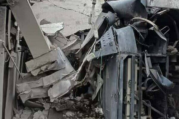 Ночной удар по Одессе: часть города без света, есть повреждение дома