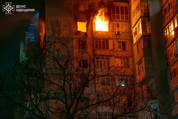 РФ обстреляла жилые дома в Хаджибейском районе Одессы: пострадали люди